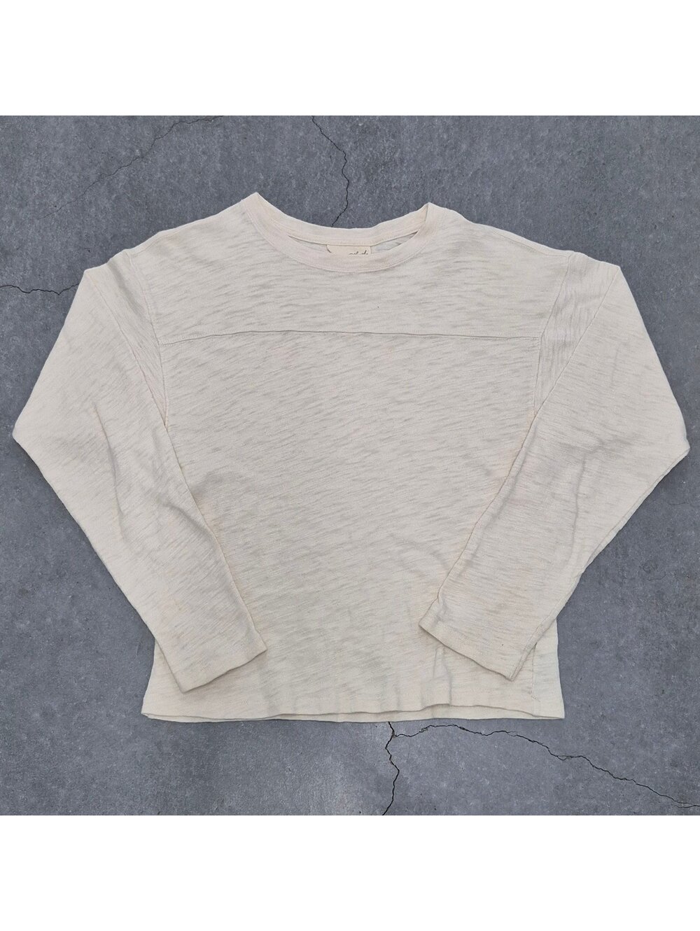 Universal Thread Long Sleeve T Shirt